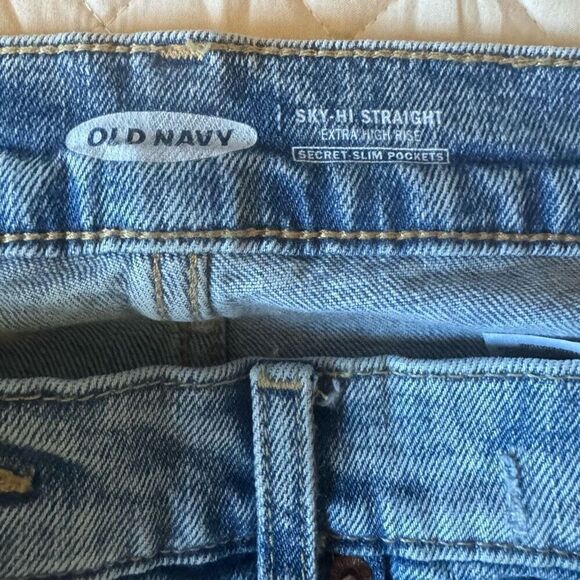 NWT Old Navy sky high straight jeans 14 - Picture 3 of 6